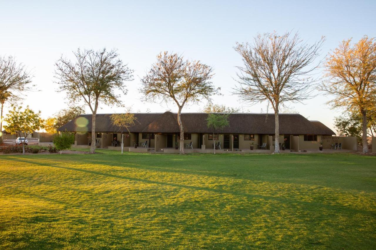 Lapa Lange Game Lodge Mariental Kültér fotó