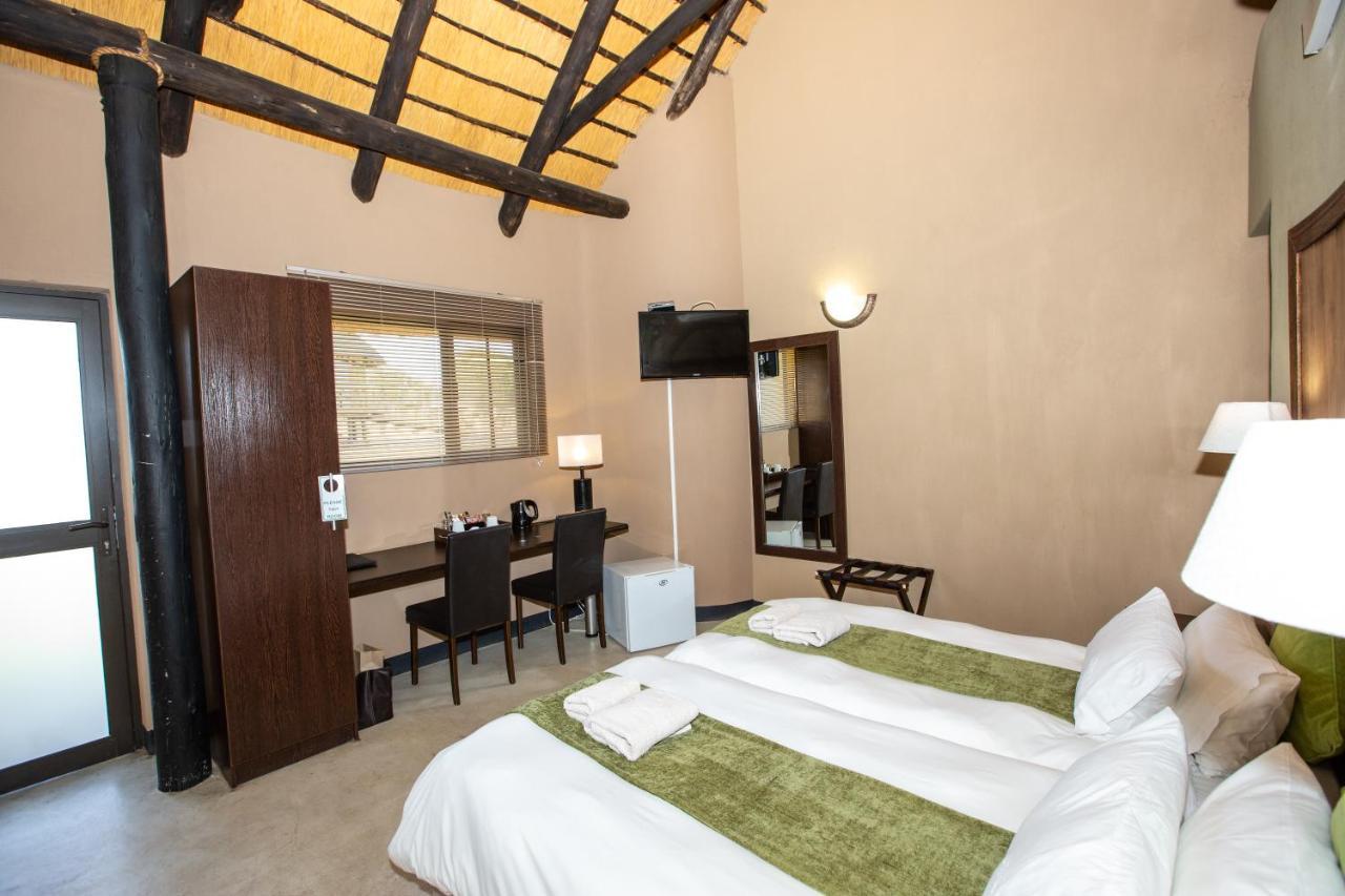 Lapa Lange Game Lodge Mariental Kültér fotó